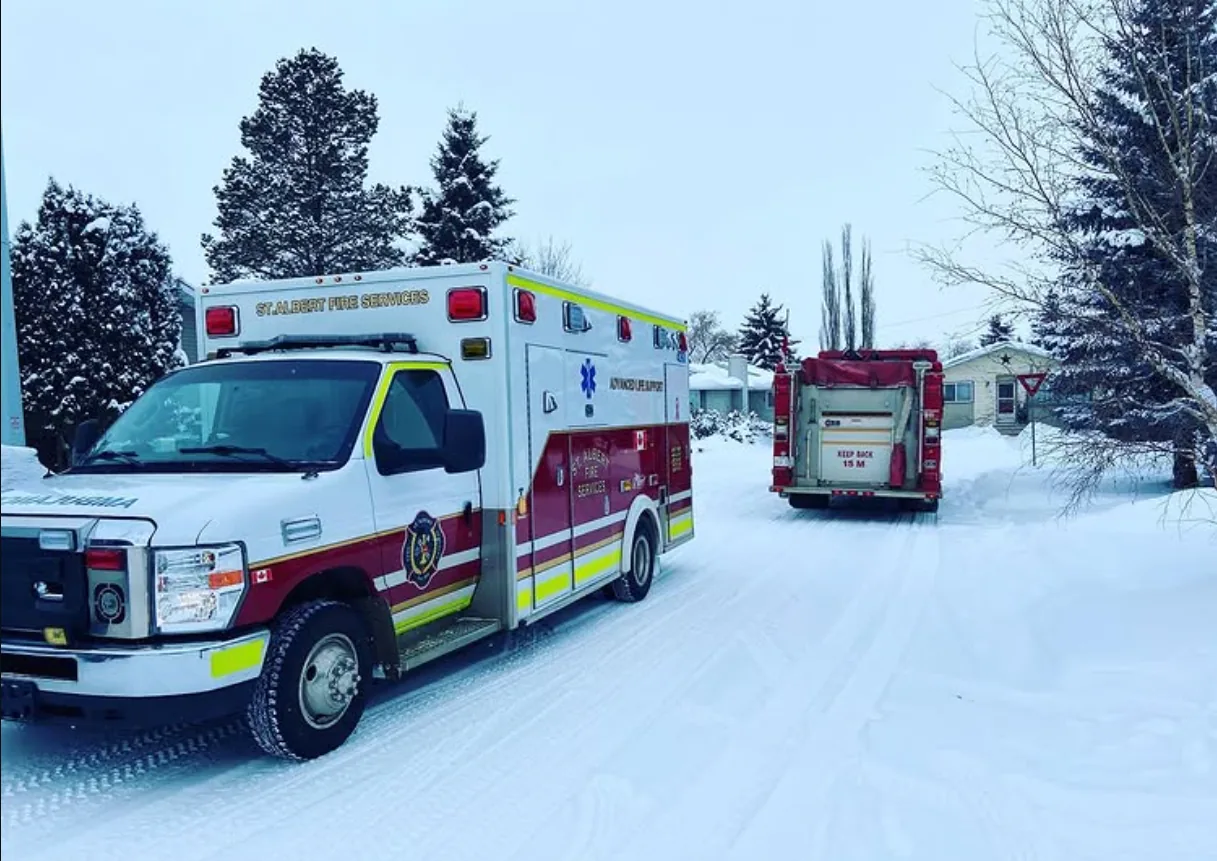 SGFS ambulance and engine in winter snow